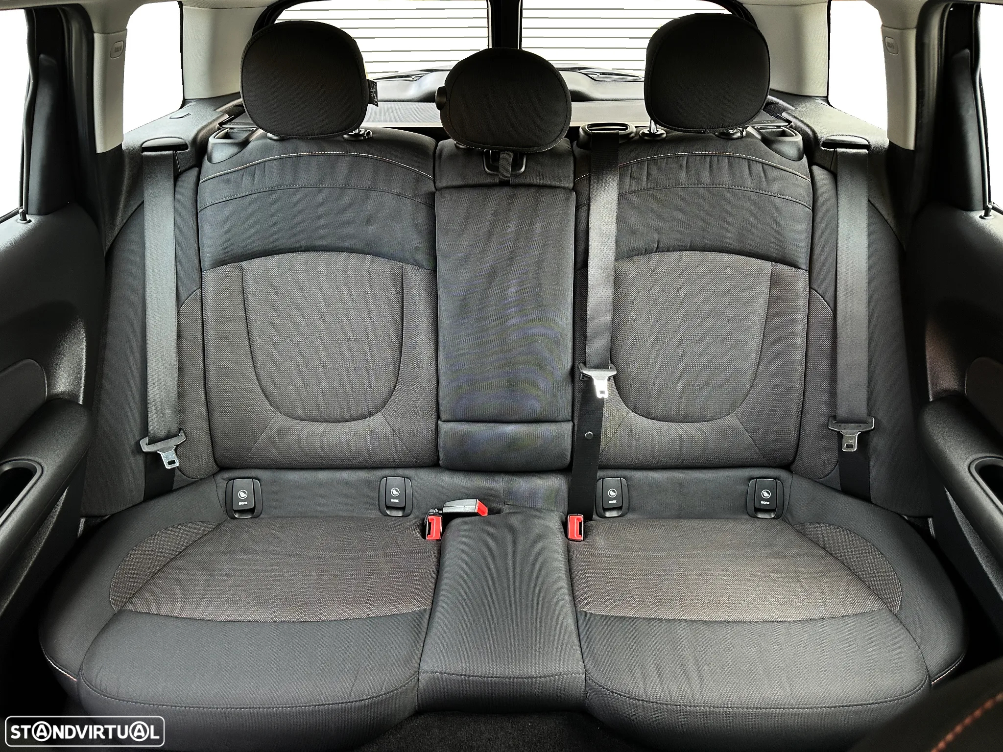 MINI Clubman One D 4Business - 43