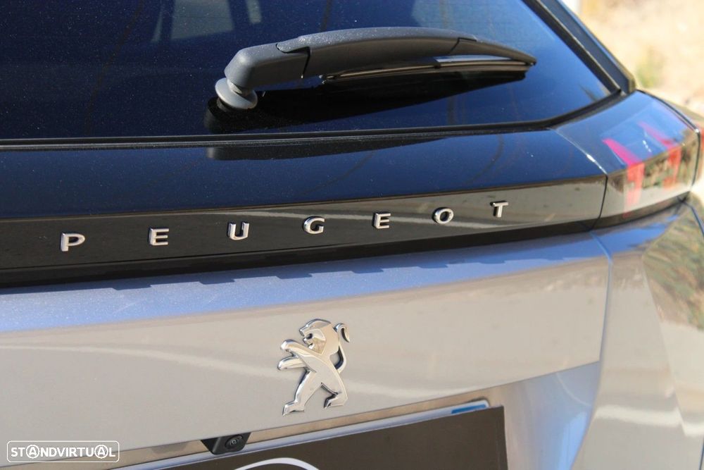 Peugeot e-2008 Allure Pack - 17