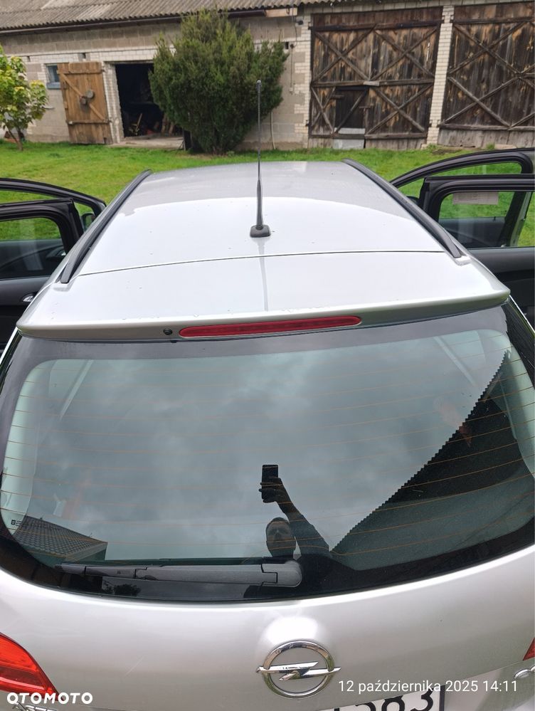Opel Astra - 4