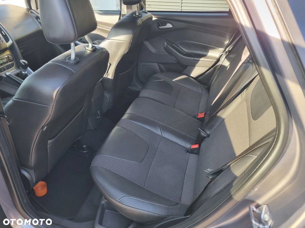 Ford Focus 1.0 EcoBoost STart-Stopp-System TITANIUM - 16