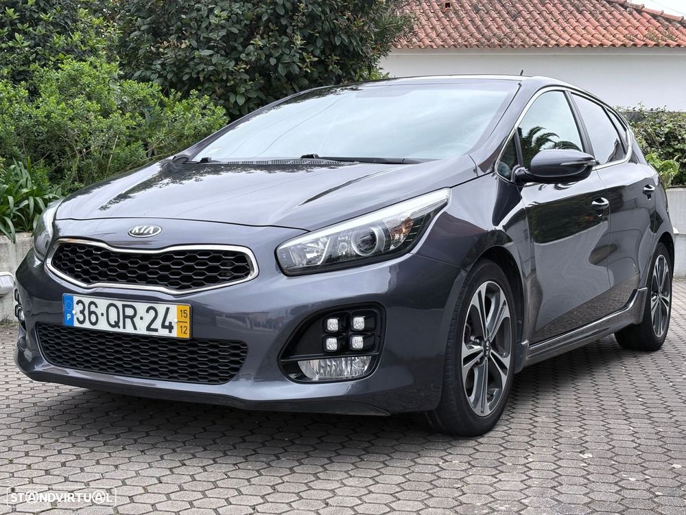Kia Ceed 1.6 CRDi GT Line - 10