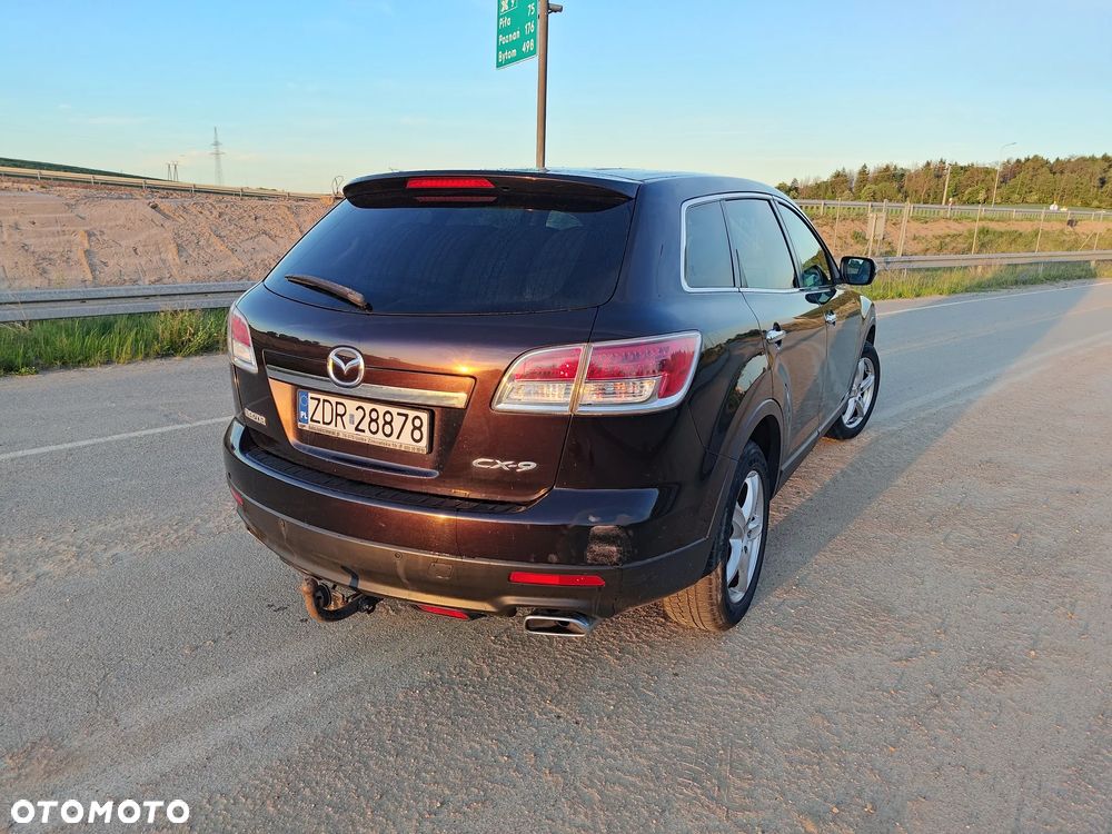 Mazda CX-9 - 11