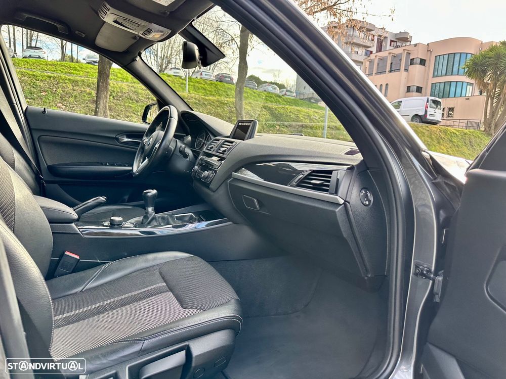 BMW 116 d Line Urban - 34