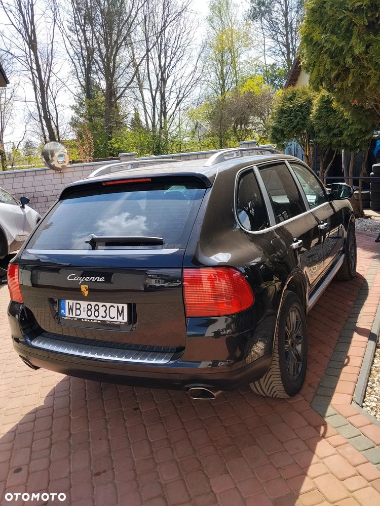 Porsche Cayenne - 6