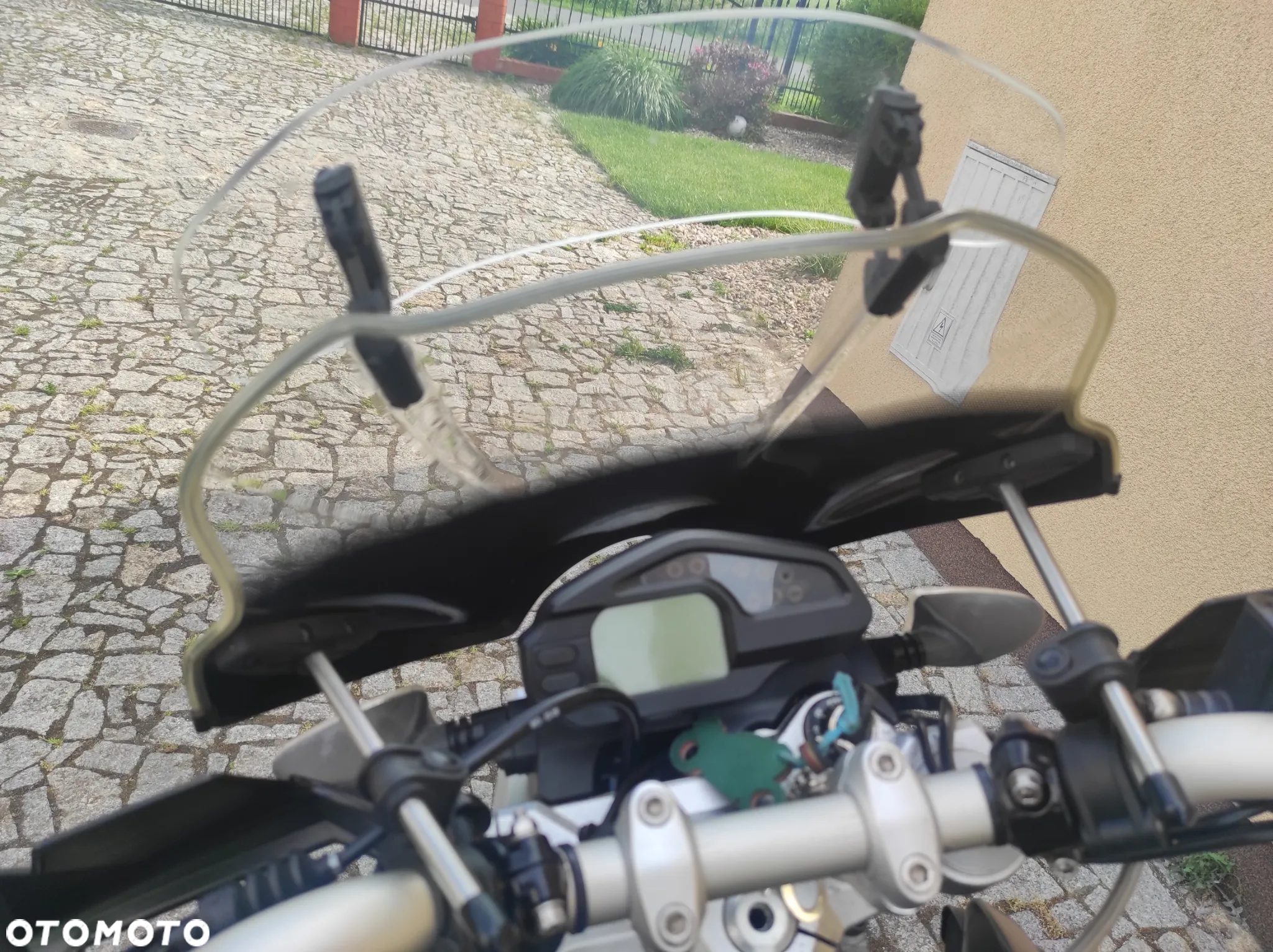 BMW G - 29