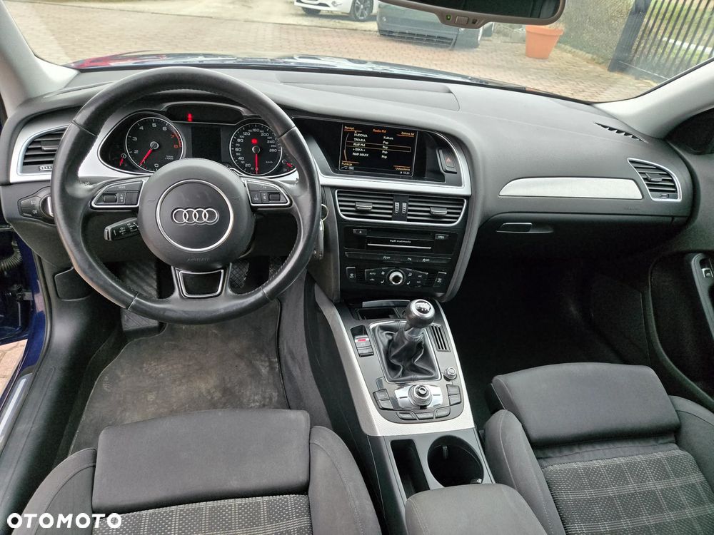 Audi A4 Avant 1.8 TFSI S line Sportpaket - 17