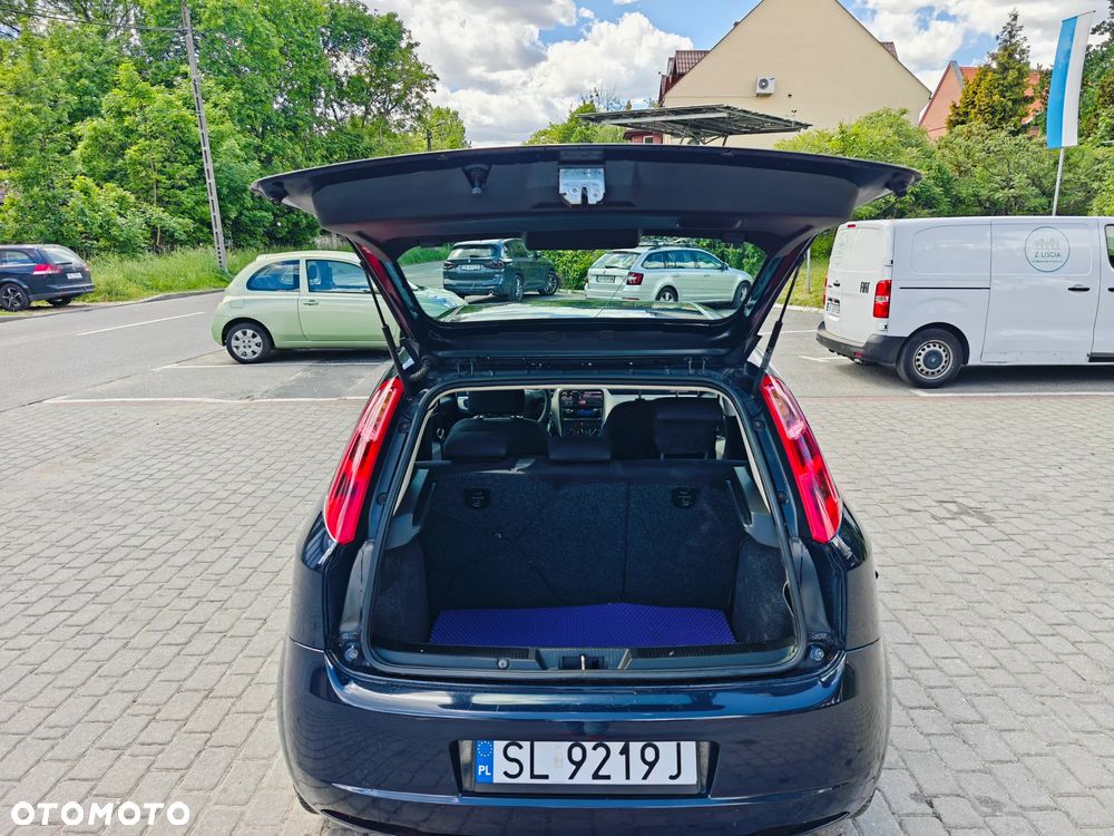 Fiat Grande Punto 1.4 8V Dynamic - 18
