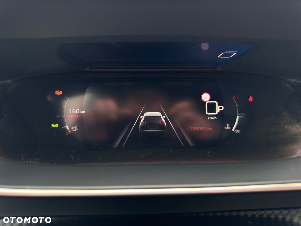 Peugeot 2008 PureTech 130 EAT8 GT - 35
