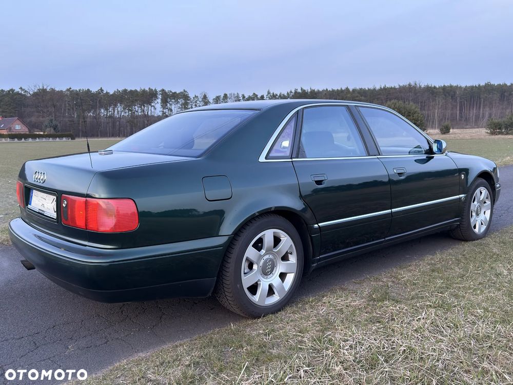 Audi A8 2.8 Quattro - 4