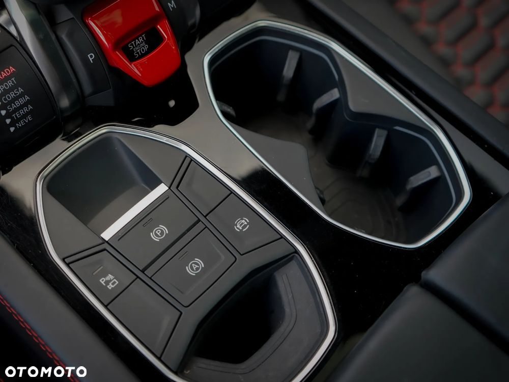 Lamborghini Urus - 18