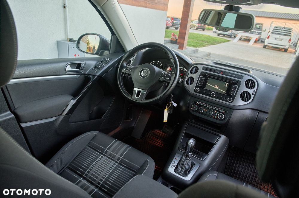 Volkswagen Tiguan 2.0 TDI DPF 4Motion DSG Lounge Sport & Style - 29