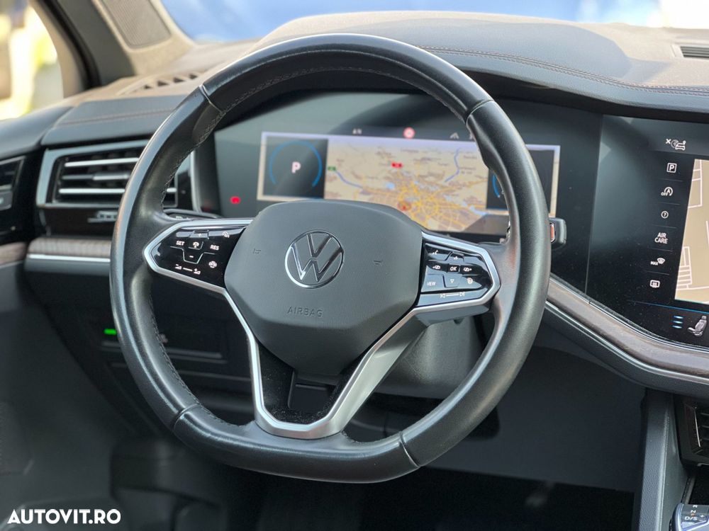 Volkswagen Touareg V6 TDI 4MOTION Elegance - 17