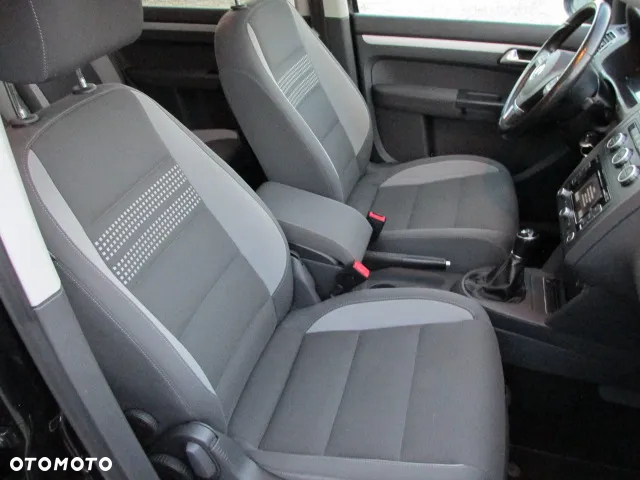 Volkswagen Touran 1.6 TDI DPF BlueMotion Technology Life - 24