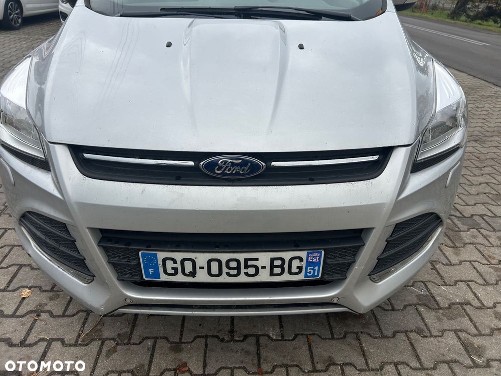 Ford Kuga - 6