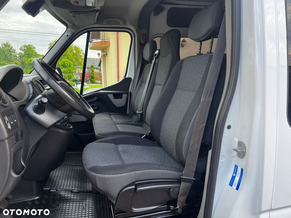 Opel Movano Max 9 osobowy - 29