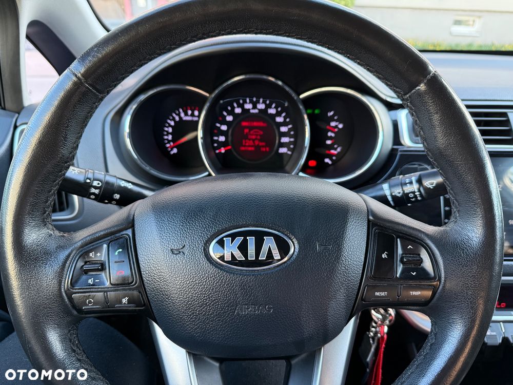 Kia Rio 1.4 XL - 2