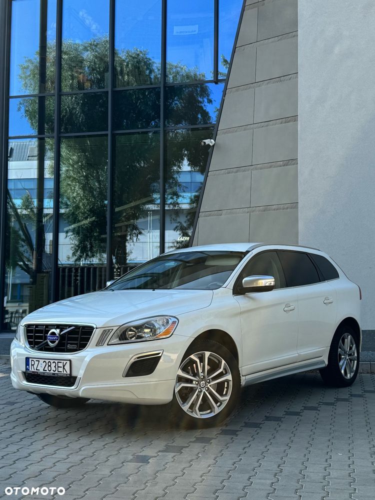 Volvo XC 60 D3 R-Design Kinetic - 1