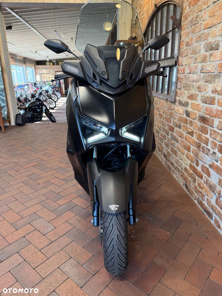 Yamaha X-max - 11