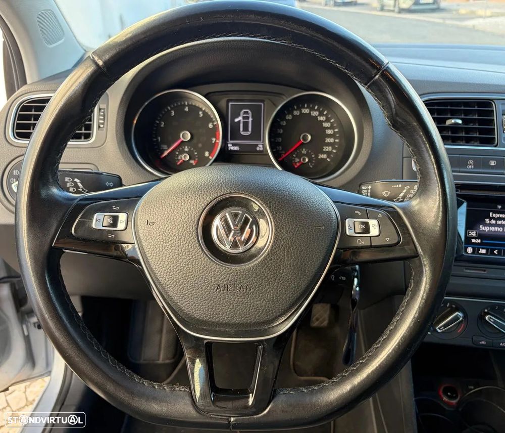 VW Polo - 30