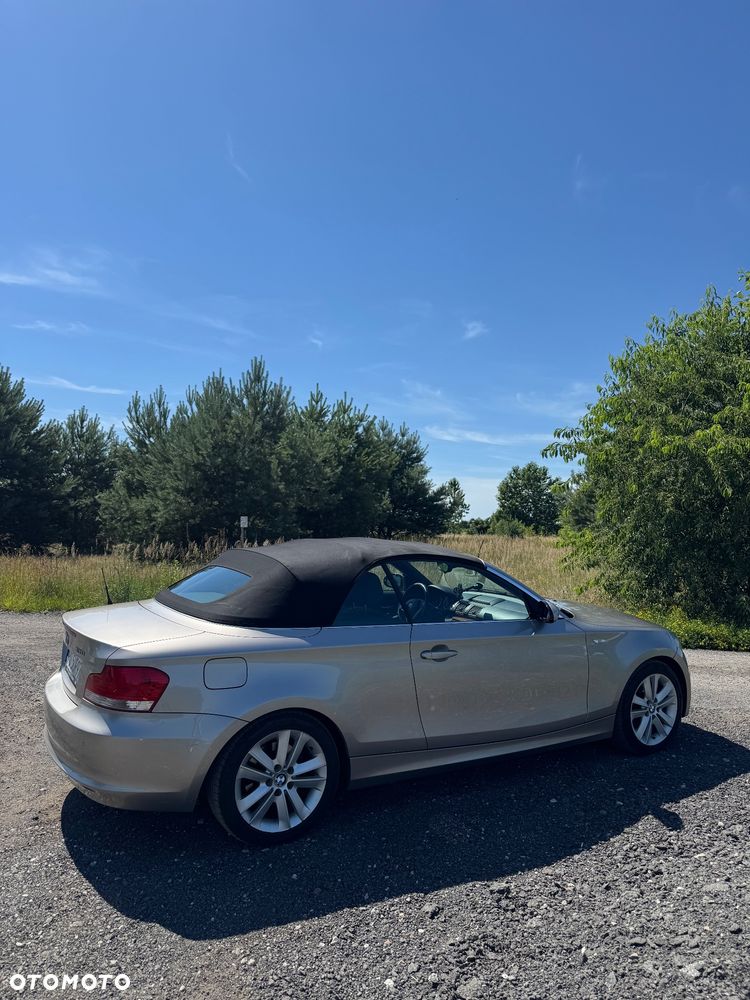 BMW Seria 1 120i - 20