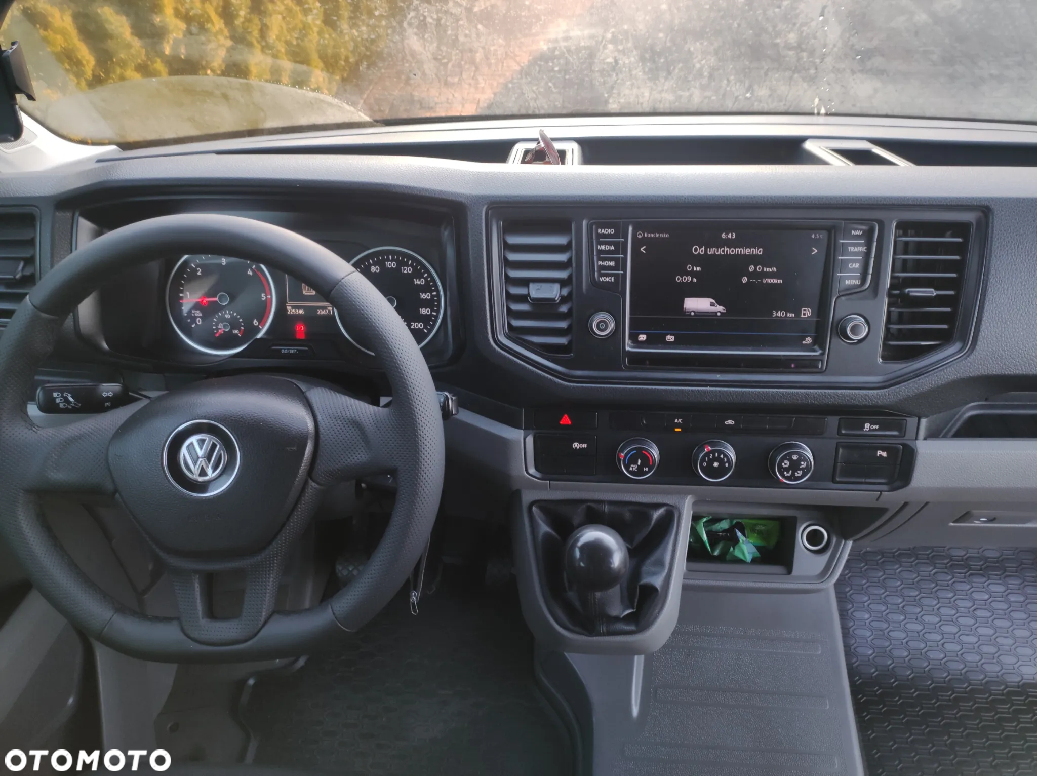 Volkswagen Crafter - 11