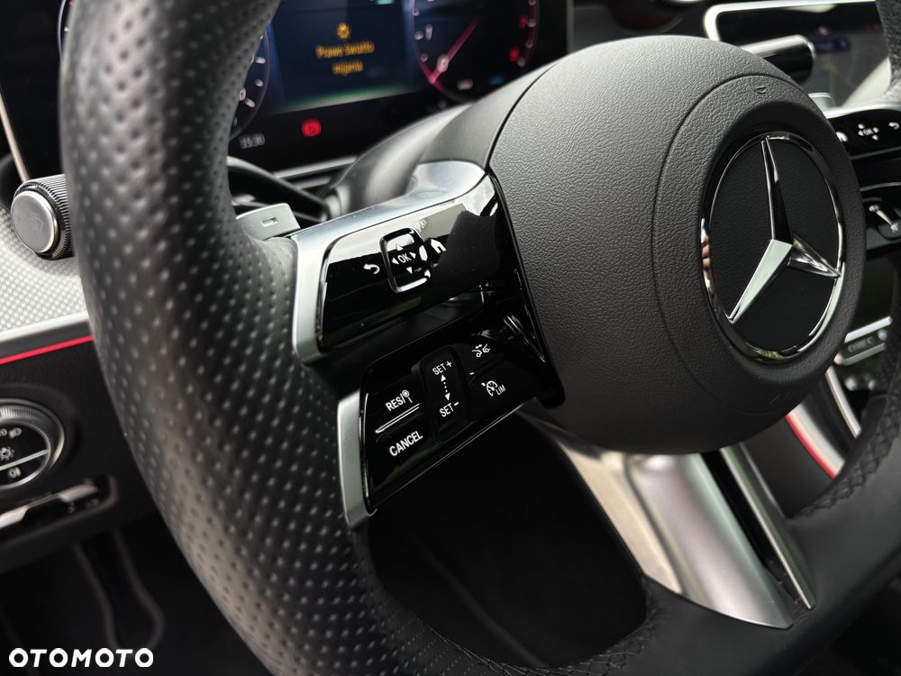 Mercedes-Benz CLE 300 4Matic 9G-TRONIC Edition AMG Line - 19