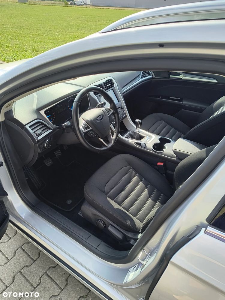 Ford Mondeo - 7