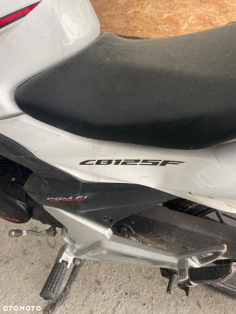 Felga Honda CB125F przód i tył - 3