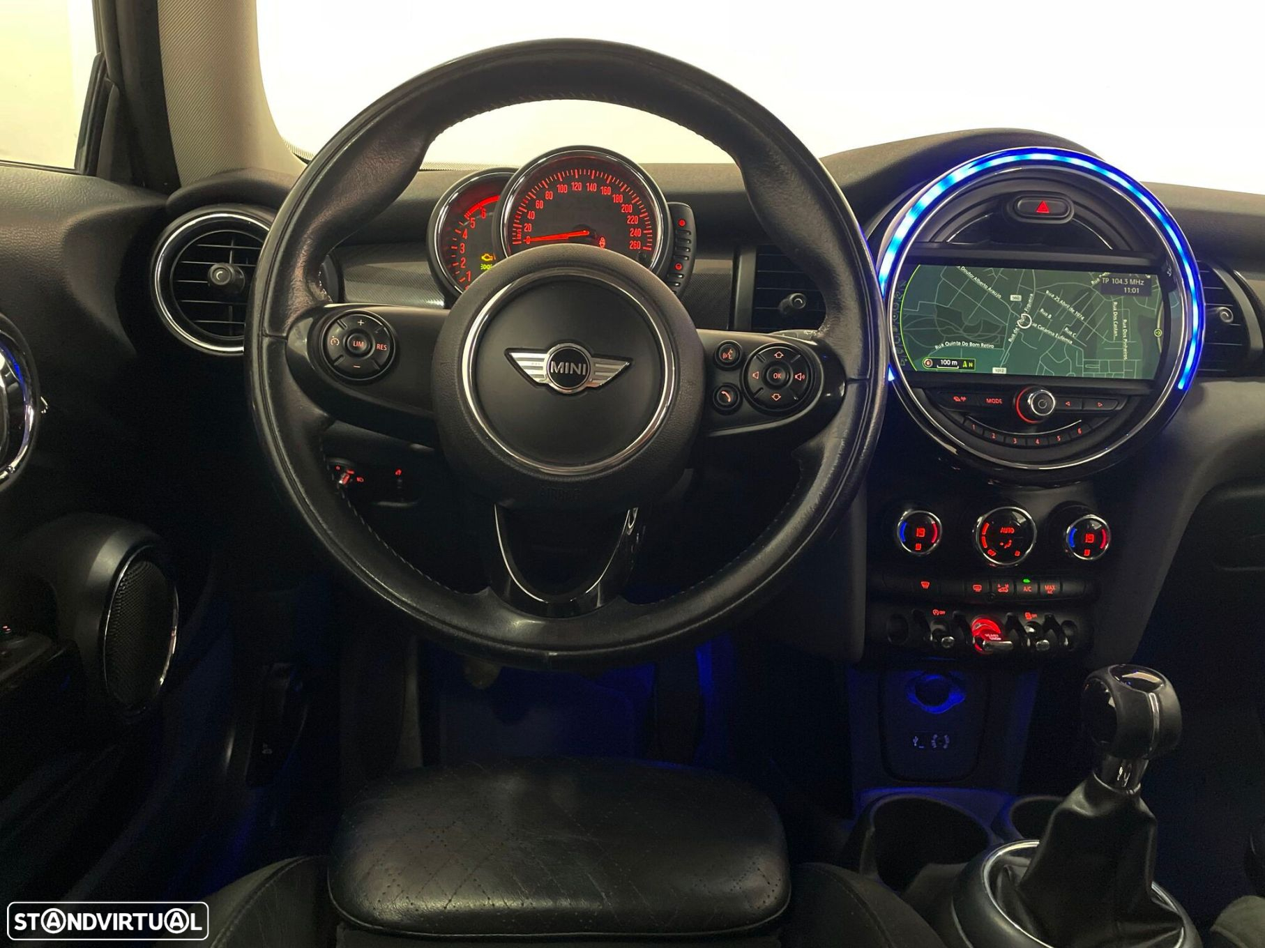 MINI 3 Portas Cooper D - 30