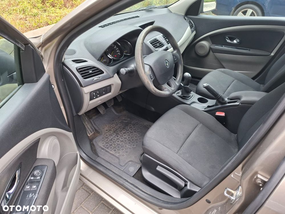 Renault Megane - 5