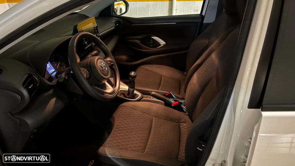 Toyota Yaris 1.0 VVT-i Comfort Plus - 9