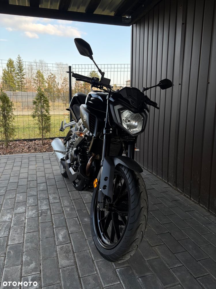 Yamaha MT - 11