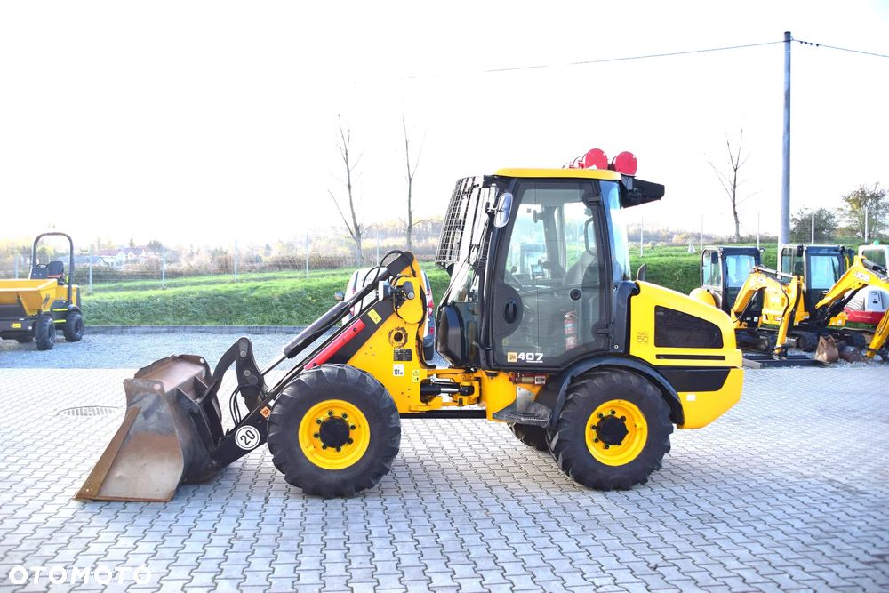 JCB 407 - 3