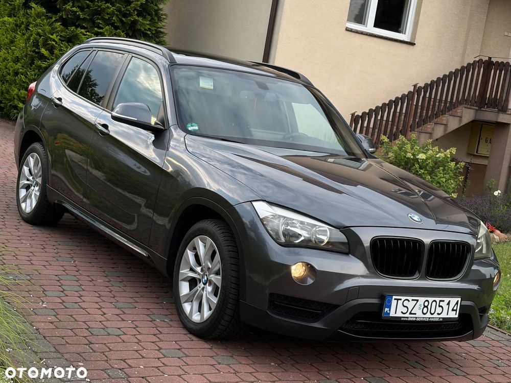 BMW X1 xDrive18d Sport Line - 17