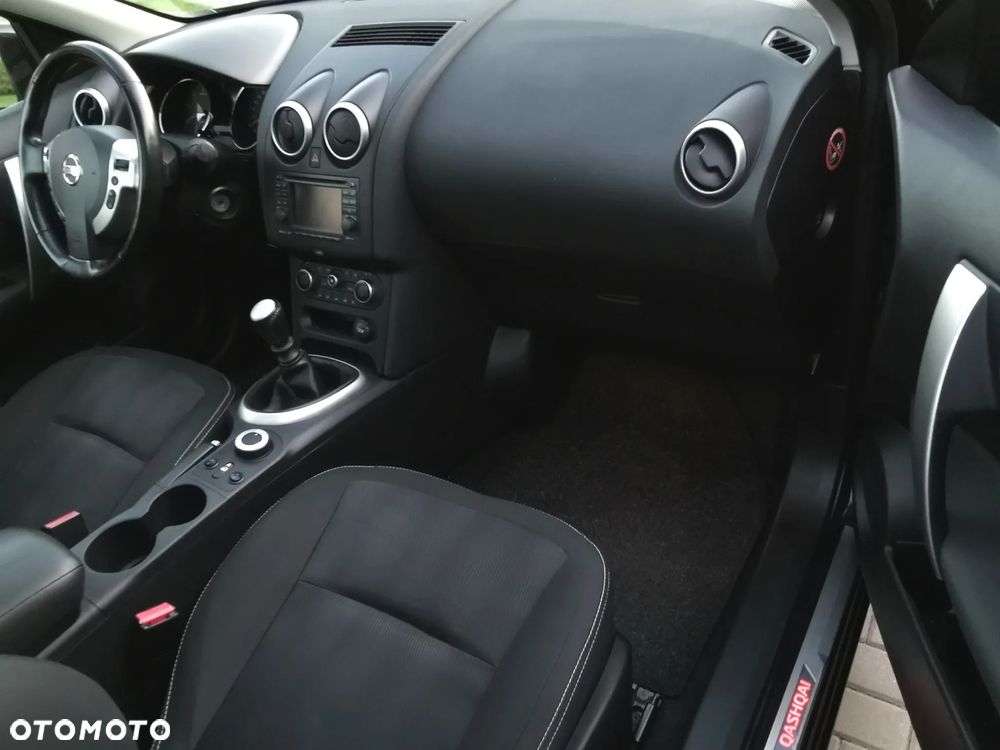 Nissan Qashqai 1.6 dCi 4x4 360 S&S - 23