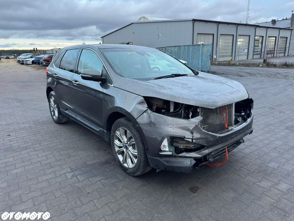 Ford Edge - 4