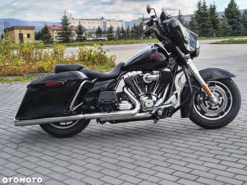 Harley-Davidson Touring Street Glide - 3