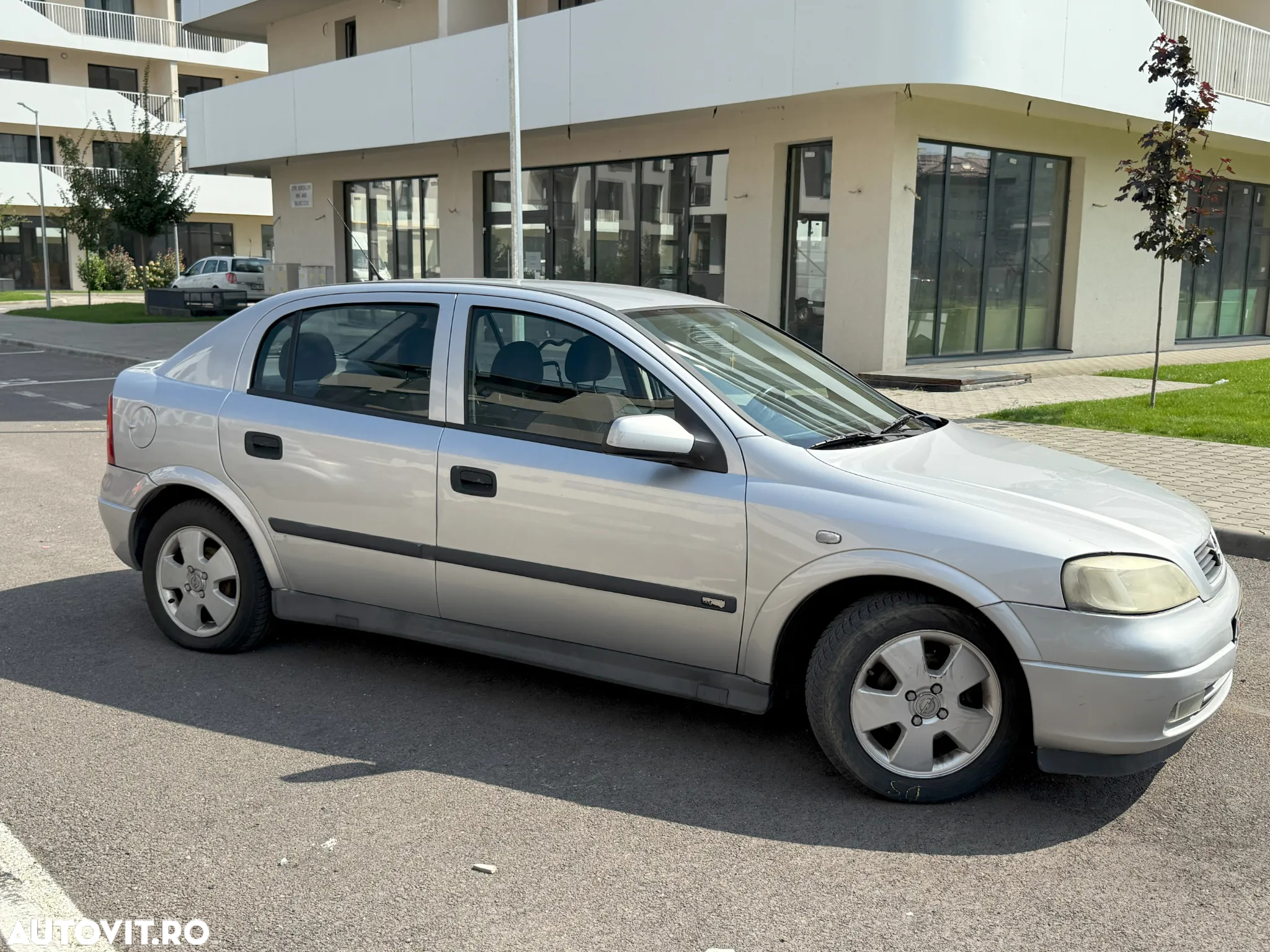Opel Astra 1.6 - 4