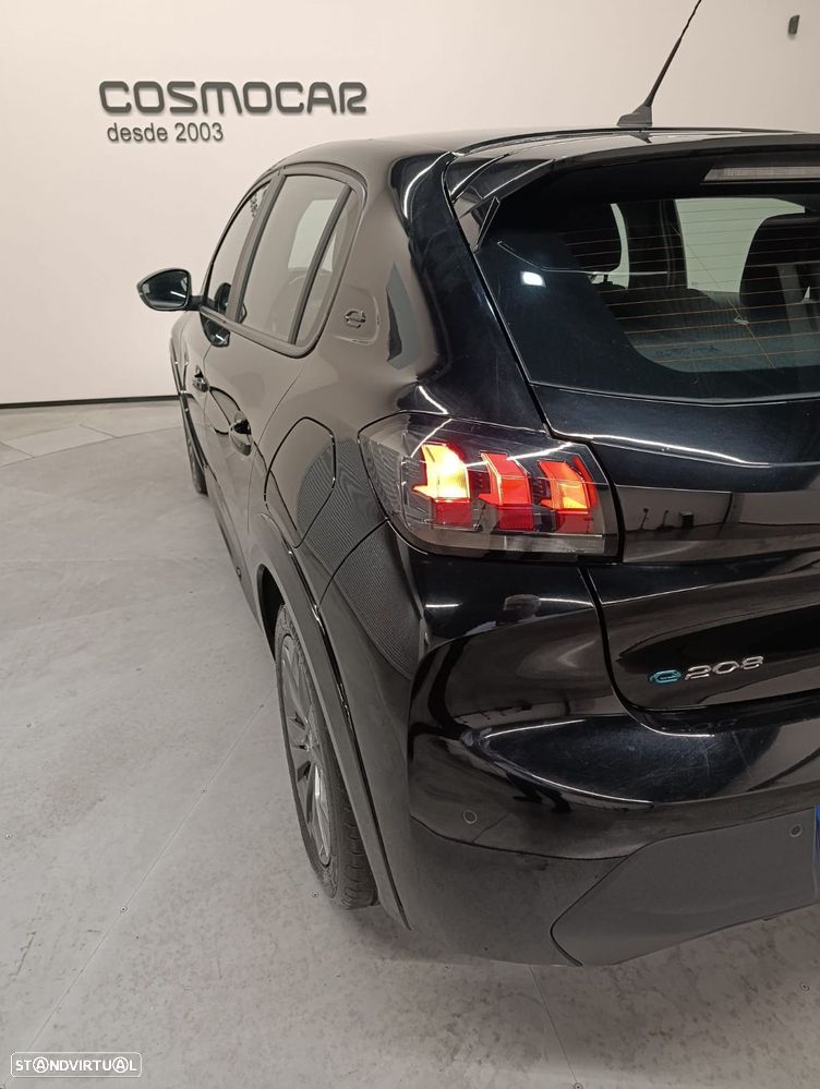Peugeot e-208 50 kWh Active Pack - 11