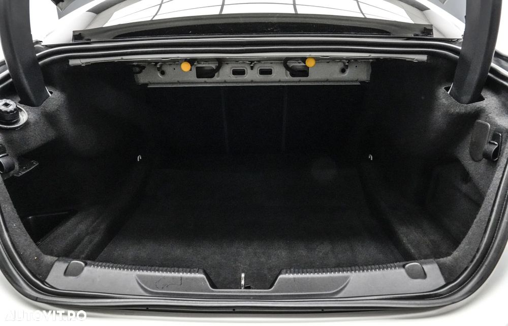 Jaguar XE 20d Aut. Landmark Edition - 24