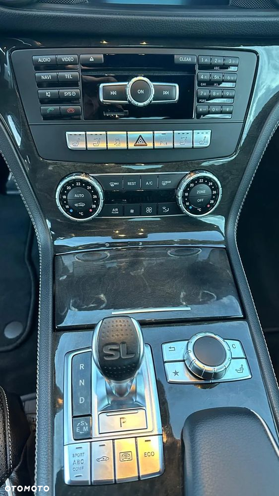 Mercedes-Benz SL 350 7G-TRONIC - 12