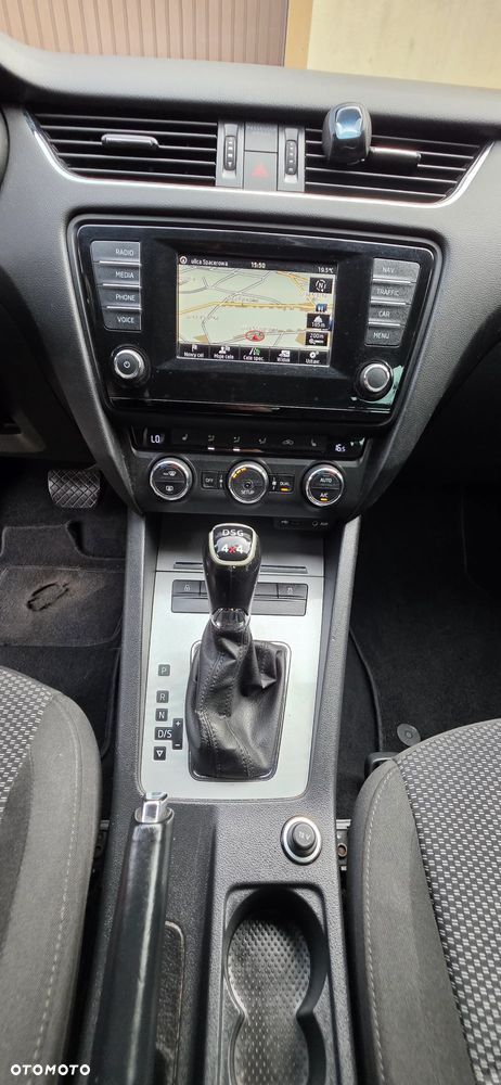 Skoda Octavia 2.0 TDI (Green tec) 4x4 DSG RS - 15