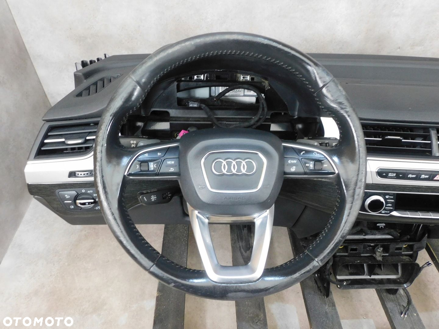 AUDI Q7 4M KONSOLA HUD KOMPLETNA DESKA ROZDZIECZA KOKPIT AIRBAG HEAD UP - 4