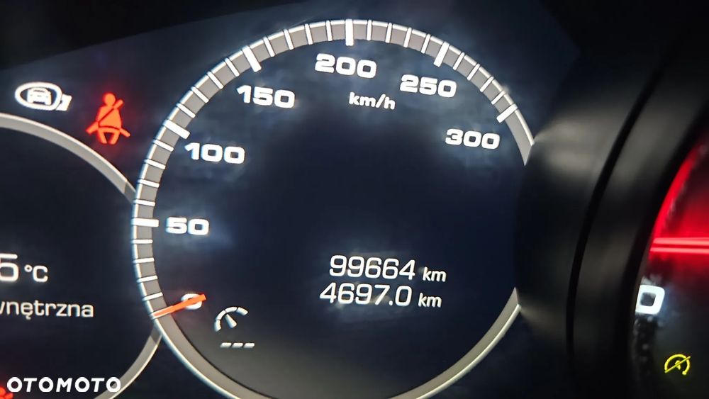 Porsche Cayenne S - 31
