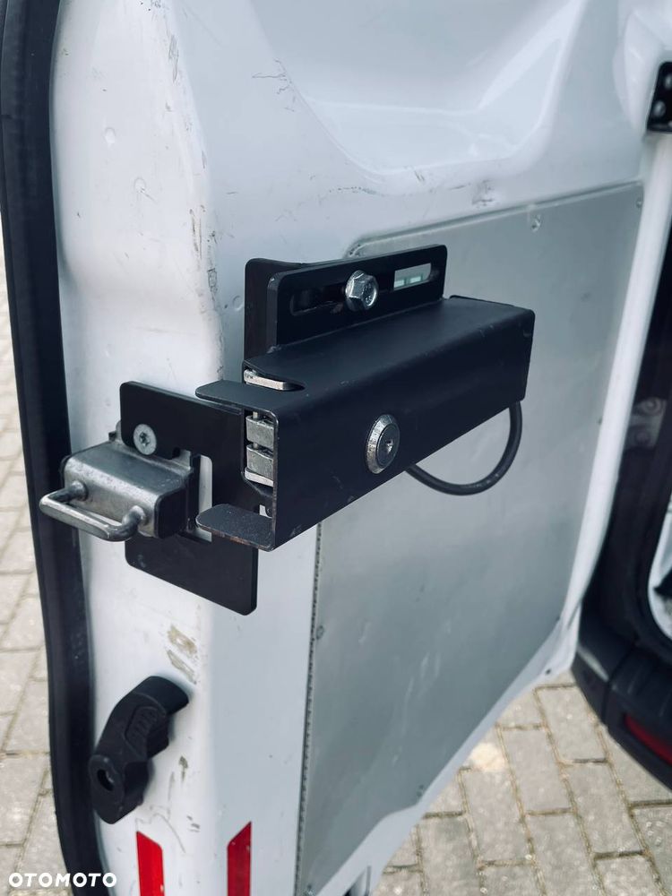 Ford Transit Custom - 25