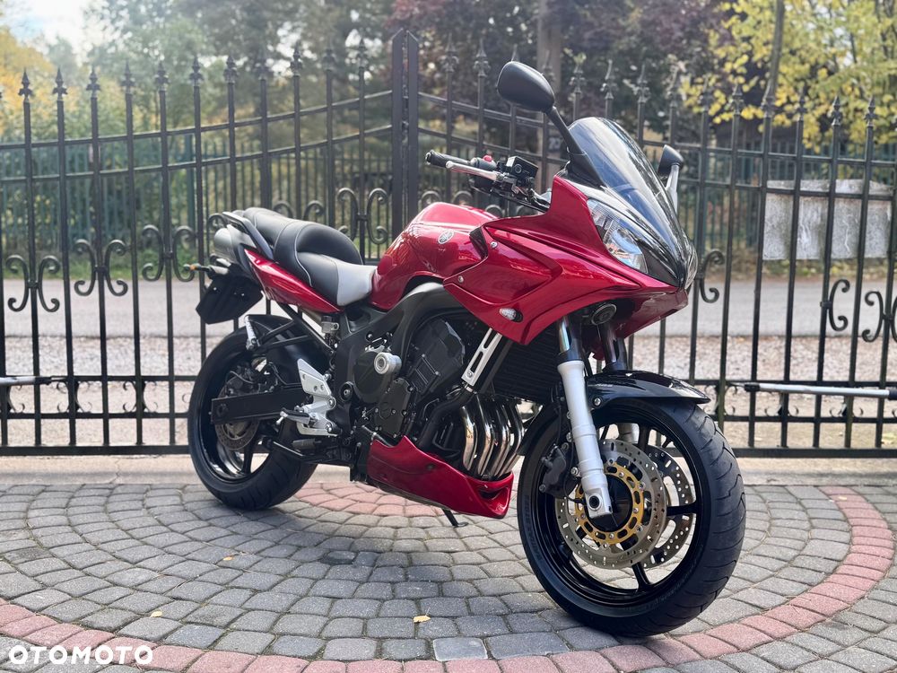 Yamaha FZ