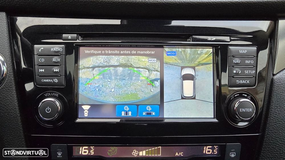 Nissan Qashqai 1.6 dCi Tekna Xtronic - 24