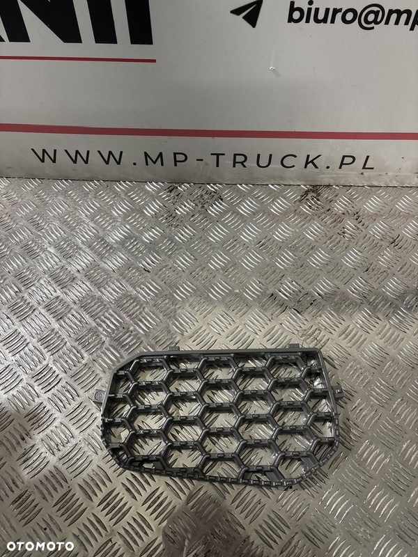 Plyta stopnia Scania next gen NOWA