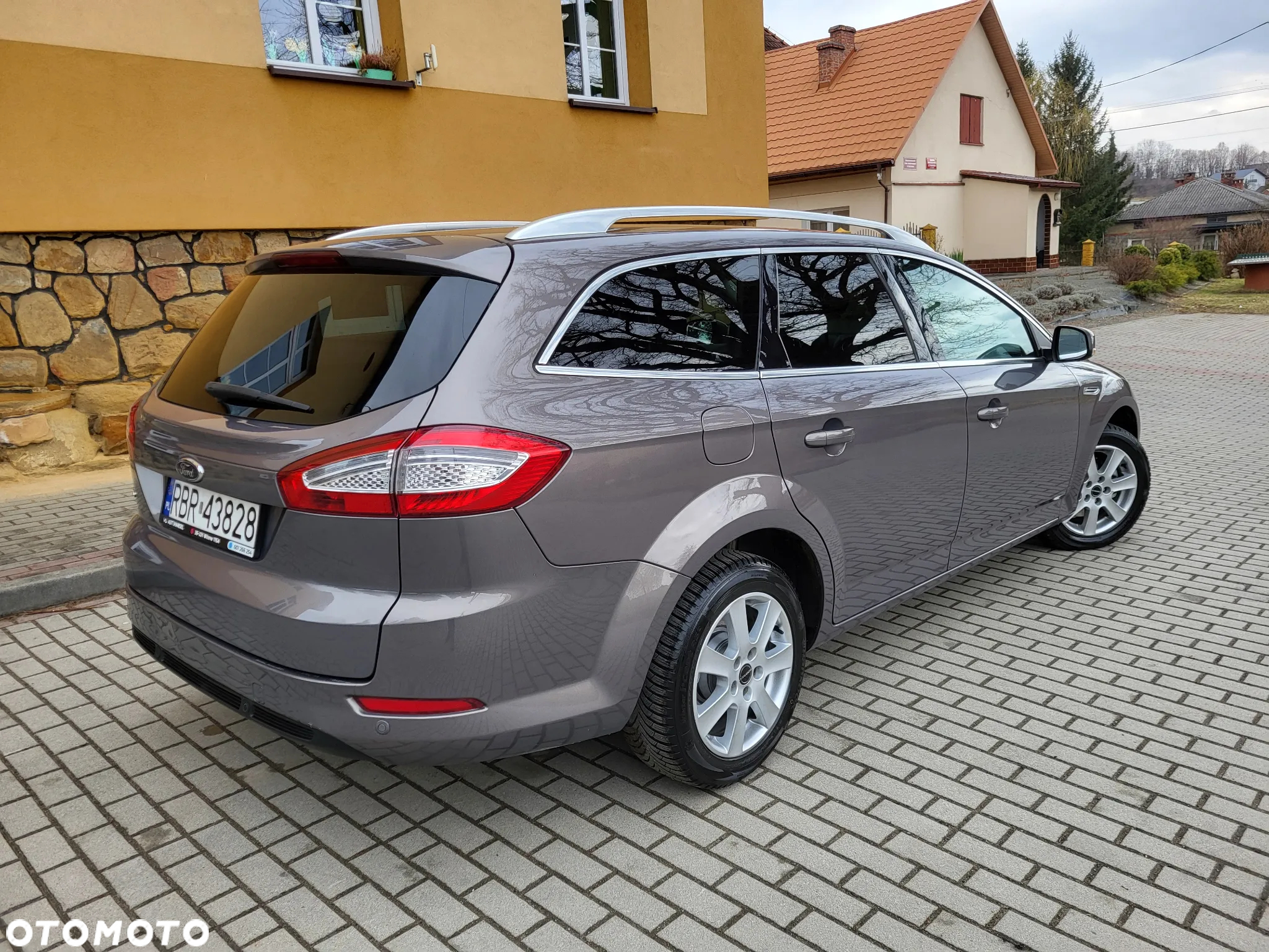 Ford Mondeo 1.6 T Titanium - 10