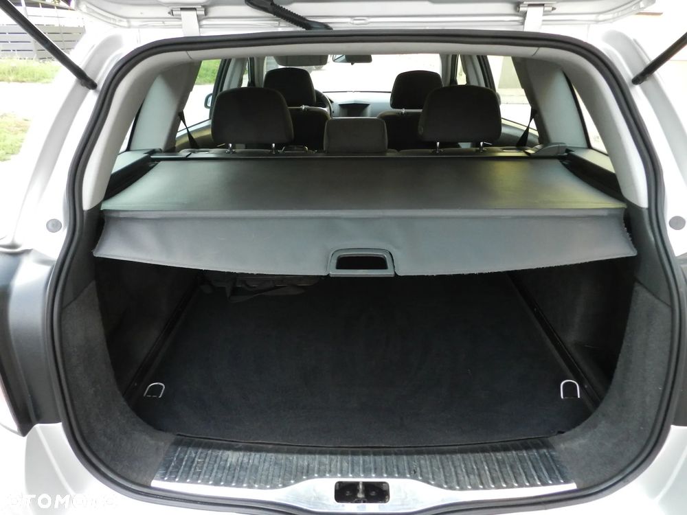 Opel Astra 1.6 Enjoy - 7